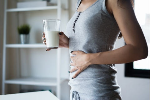 Jestliže vám mléko nedělá dobře, nemusí být nutně na vině laktóza. Může jít o alergii na bílkovinu kravského mléka, kterou u nás trpí kolem 2–5 % lidí.