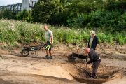 Archeologie není jednoduchá disciplína. Kdo se jí věnuje, musí počítat s tím, že se při terénních výzkumech umaže.