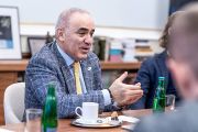 2024-02-22_Garry Kasparov na AV CR_web-29