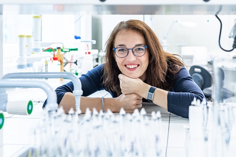 Veronika Brychová in the lab.