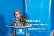2024-11-21_Medaile AV ČR_web-32