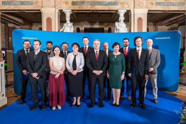 2025-10-29_Akademicka premie_Lumina Quaeruntur_web-149