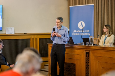 2026_01_21_Seminar_Novinky v podpore excelence AVCR-30