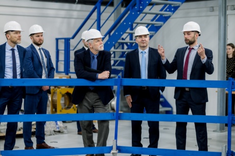 2026_04_01_navsteva prezidenta Petra Pavla v AV_web_pj-193