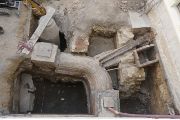 Fotografie ze zjišťovacího a záchranného archeologického výzkumu Nového proboštství