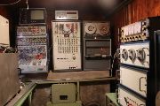 Původní širokopásmová aparatura stanice Kašperské Hory je součástí expozice Muzea seismometrie v areálu observatoře.