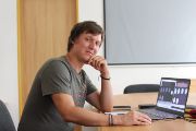 Michal Šulc se v projektu zabýval analýzami zbarvení ptačích vajec.
