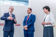 Návštěva premiéra Petra Fialy při otevření nové laboratoře Ústavu jaderné fyziky AV ČR