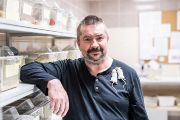 Jaroslav Piálek z Ústavu biologie obratlovců AV ČR. Foto: Jana Plavec.